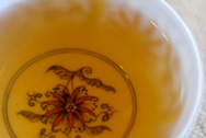 国艶境界老曼峨 写真:プーアル茶のお茶の色