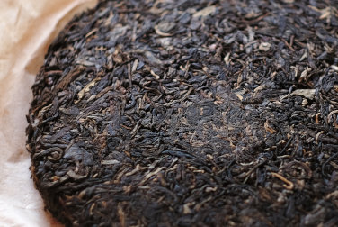 衛榮號 己丑倉雲  写真:プーアール茶の茶葉
