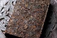 品為上特級品 写真:プーアール茶の茶葉裏面