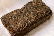 茯磚茶特制 写真:プーアール茶の茶葉