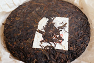 Silver DayiYear 2003 photo:Puerh tea leaf