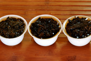 生茶の熟成飲み比べセット 写真:プーアール茶の茶葉裏面