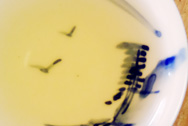 下関圓茶 金印T7653 写真:プーアル茶のお茶の色