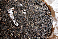 茶王青餅珍蔵品 写真:プーアール茶の茶葉