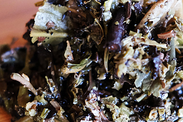 寶焔牌 雲南下関磚茶 写真:プーアル茶葉底