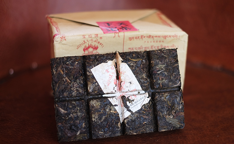 Tibetan teaSpecial gradepuerh tea photo