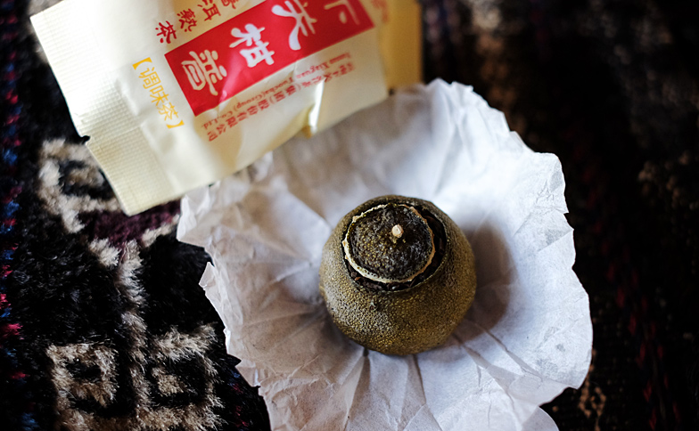 Xiaguan Green citrus puerhpuerh tea photo